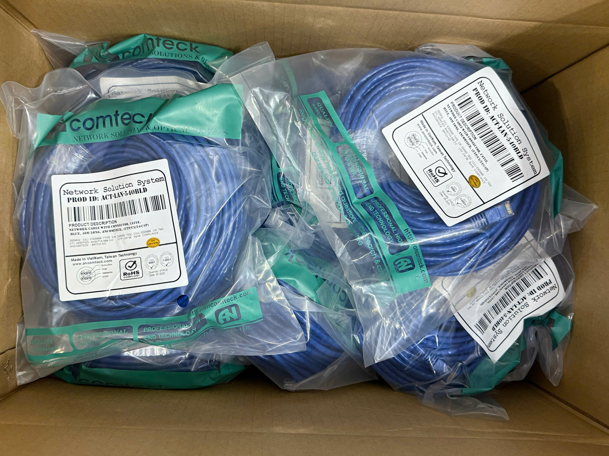 DÂY NHẢY PATCH CORD CAT5 UTP 35M lõi đồng 100%, dây đúc máy ACT-LAN-540BLD